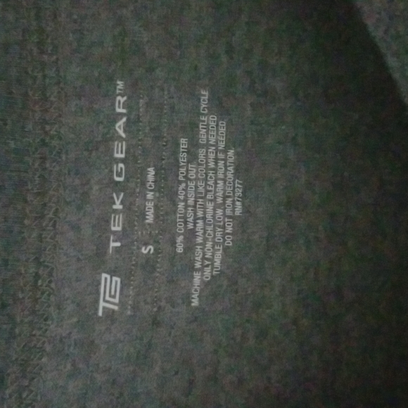 Tek Gear long sleeve - Picture 3 of 6